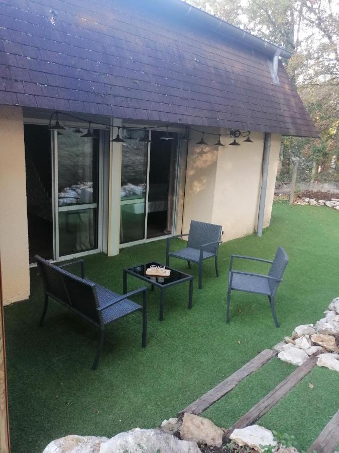Lapausedegout Piscine Chambres Climatisees Jacuzzi Terrasse Lachapelle-Auzac Exterior photo